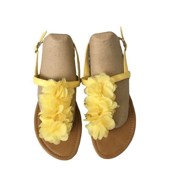 Chatties yellow sandals - Picture 2 of 5